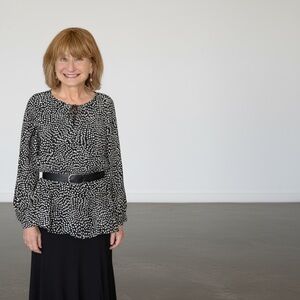 Donna Karan Black and White polka-dot tie neck silk-feel (viscose) Blouse